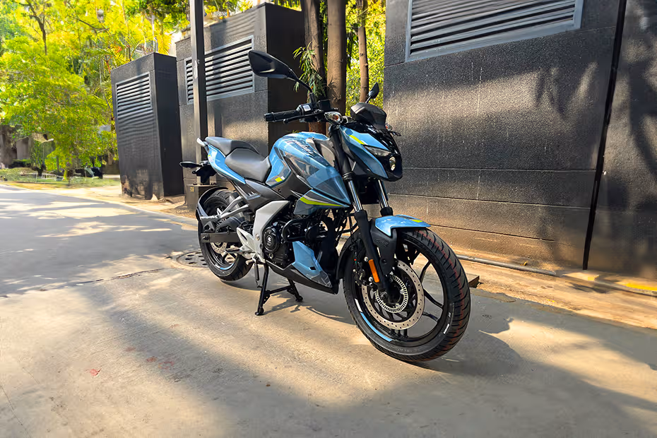 Bajaj Pulsar N160 Dual Channel ABS (With USD