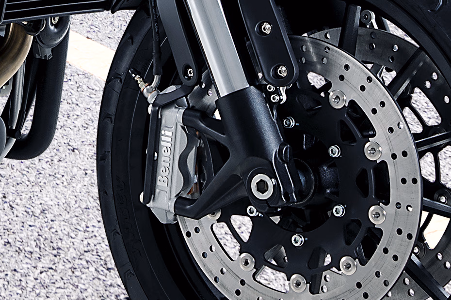Benelli Leoncino 500