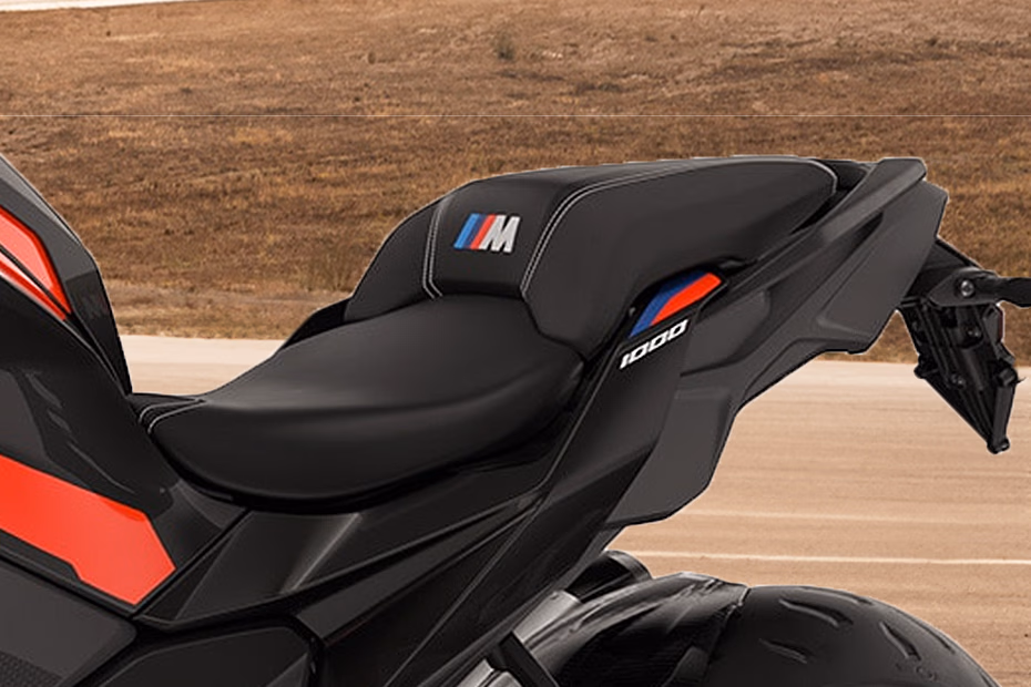 BMW M 1000 XR