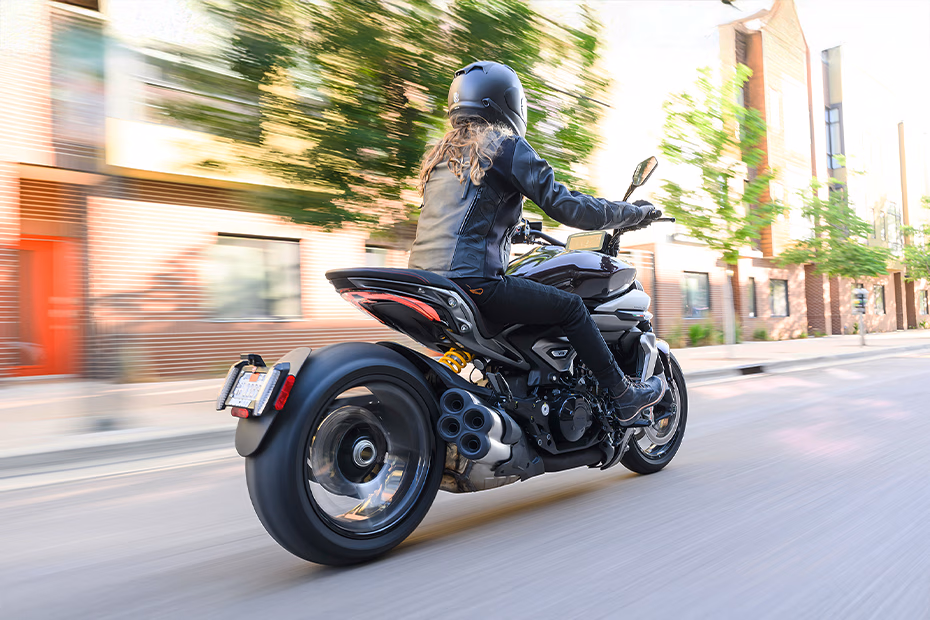 Ducati XDiavel V4