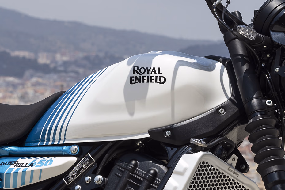 Royal Enfield Guerrilla 450 Flash