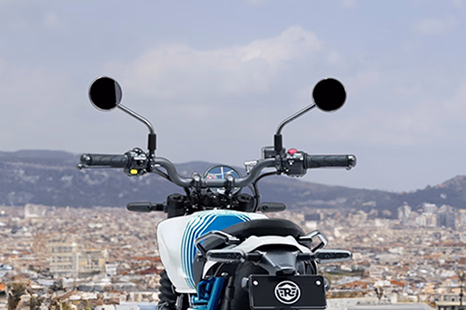 Royal Enfield Guerrilla 450 Flash