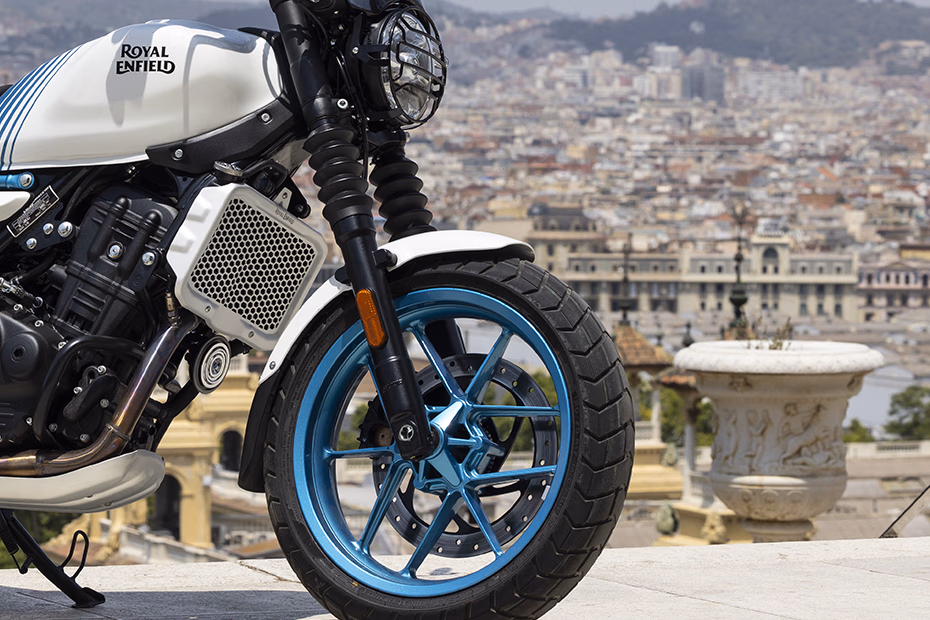 Royal Enfield Guerrilla 450 Flash