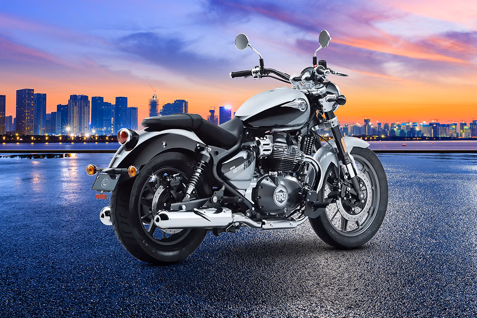 Royal Enfield Super Meteor 650 Interstellar