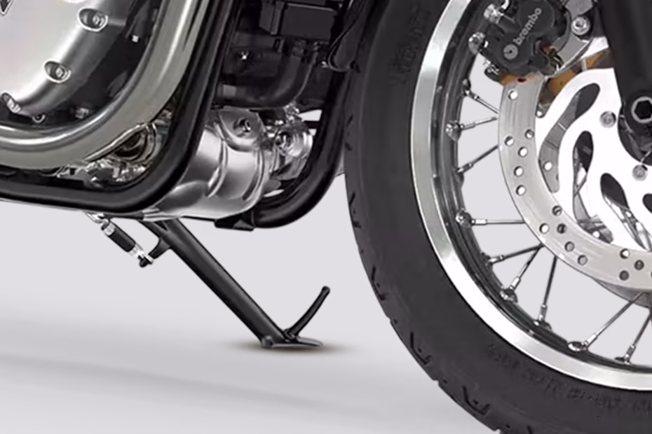 Triumph Bonneville T120 Black