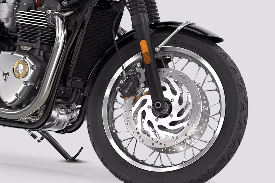 Triumph Bonneville T120 Black