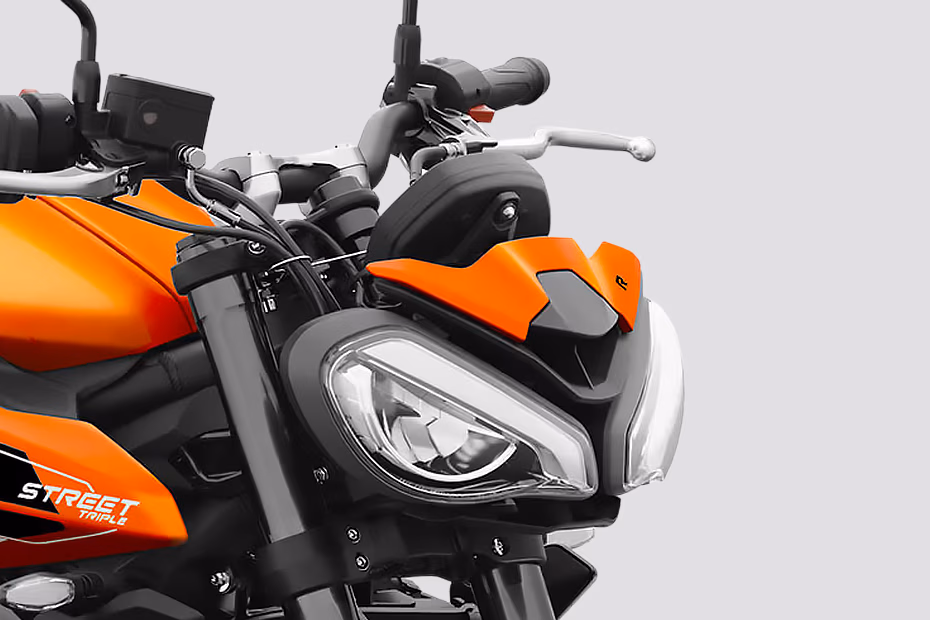 Triumph Street Triple R Crystal White and Matt Baja Orange