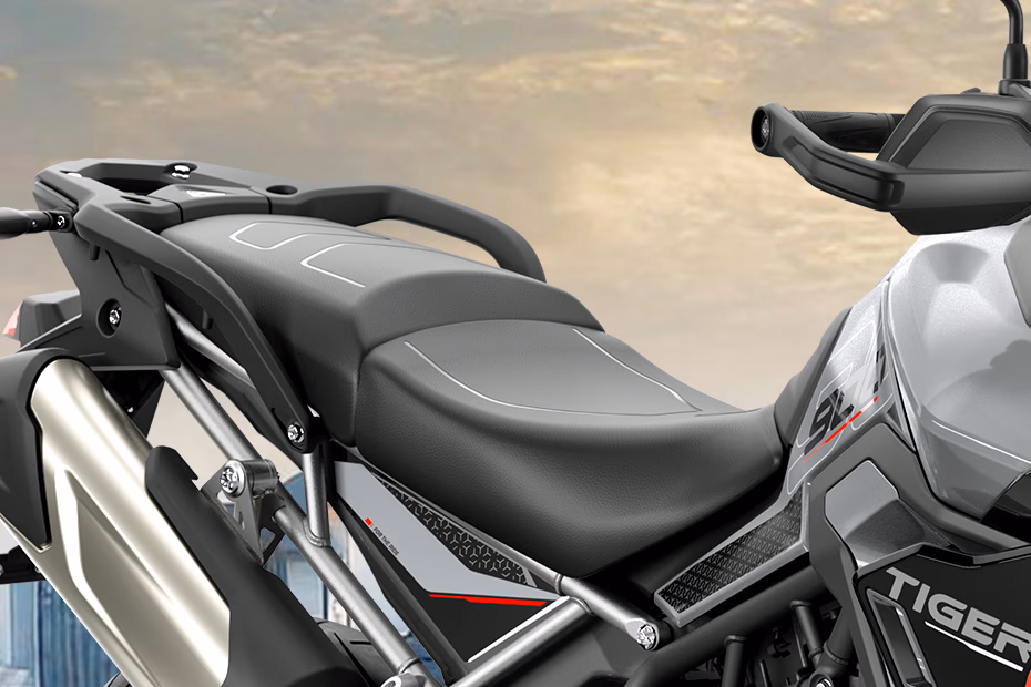 Triumph Tiger 900 GT