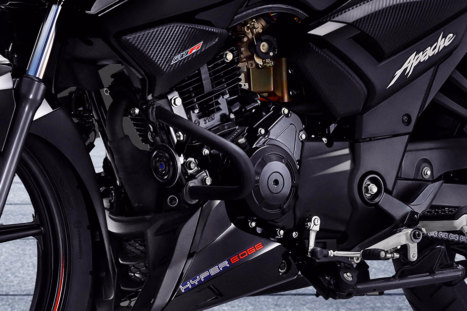 TVS Apache RTR 160 RM Drum Black Edition
