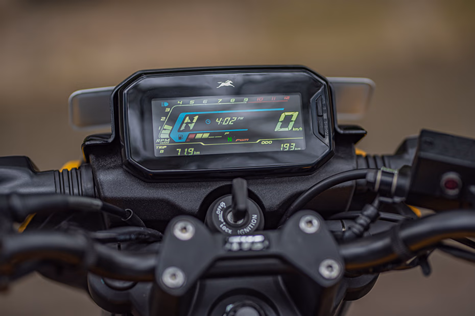 TVS Raider Split Seat