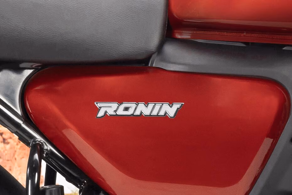 TVS Ronin Base - Magma Red