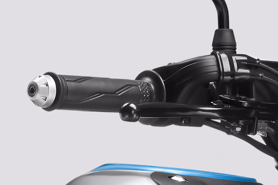 Yamaha MT 15 Version 2.0 Metallic Silver Cyan