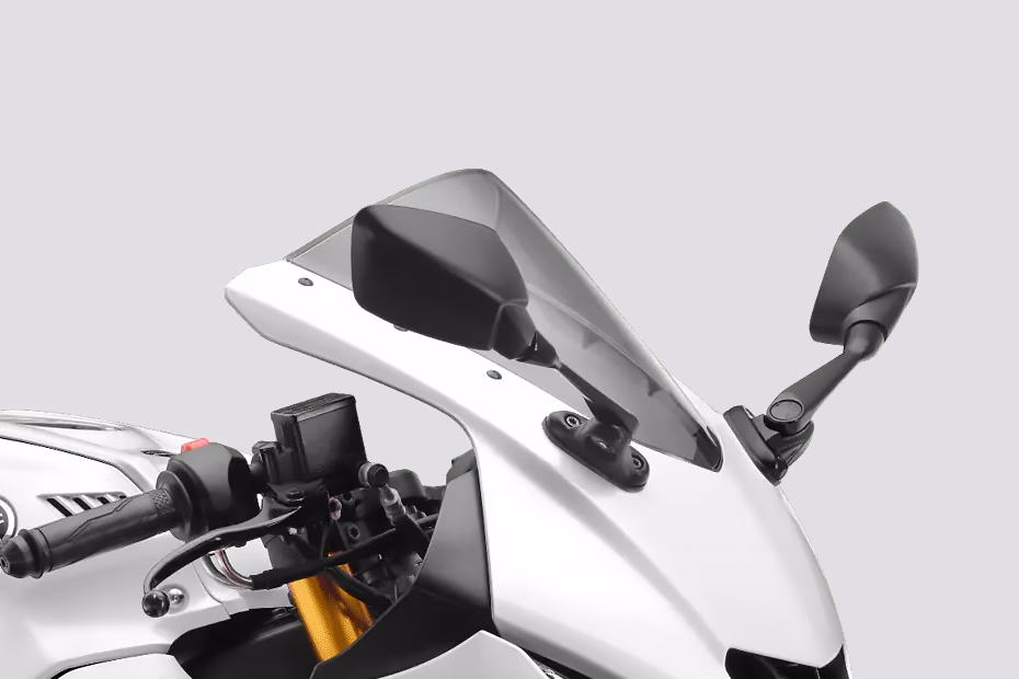 Yamaha R15 V4 Intensity White Without Quickshifter