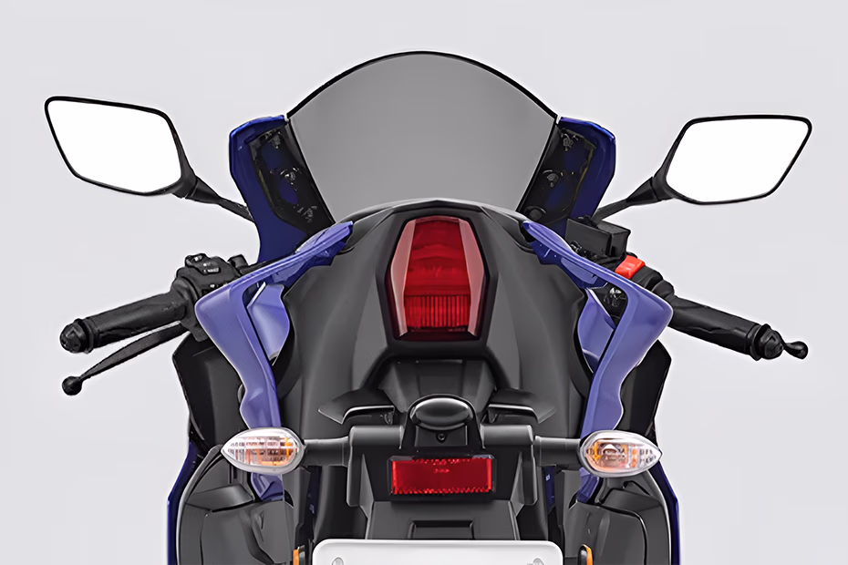 Yamaha R15 V4