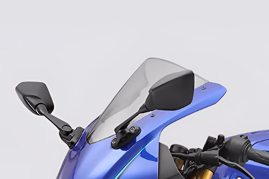 Yamaha R15 V4